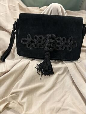 WHBM  (White House Black Market), Black Dress Purse - Color: Black
